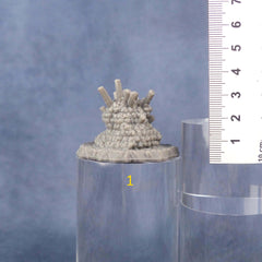 Tabletop Miniatur Figur "Cave Blazing Crystals" für 28mm Maßstab, im Set oder einzeln, unbemalte Kristalle für Terrain und Diorama - Role Playing Miniatures