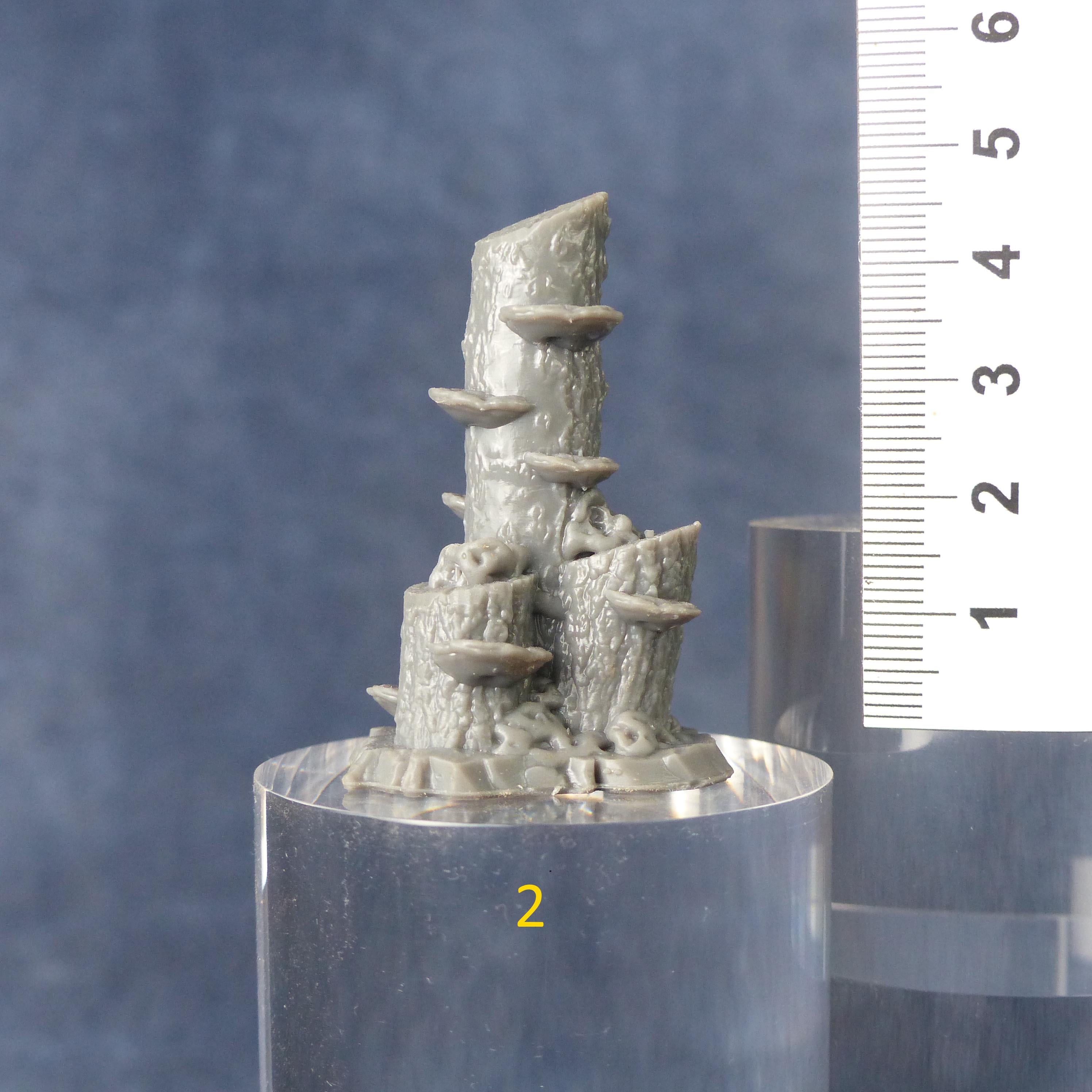 Tabletop Miniatur Figur "Enchanted Mushroom Logs" für 28mm Maßstab, im Set oder einzeln erhältlich, unbemalte Pilze für Terrain und DnD - Role Playing Miniatures